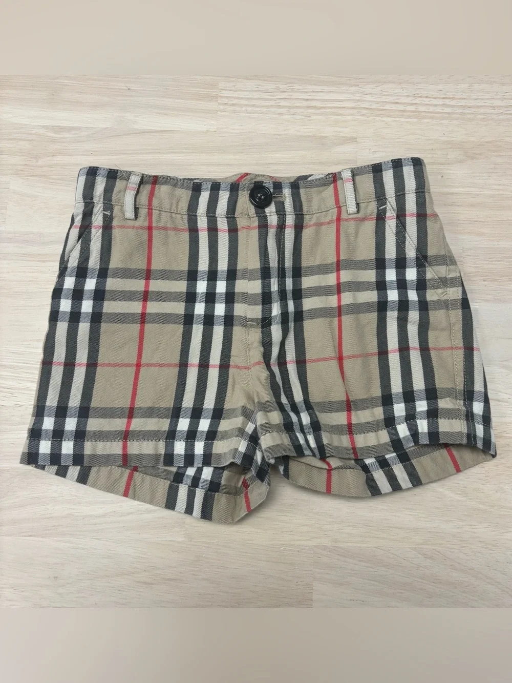 Burberry Oscar check shorts